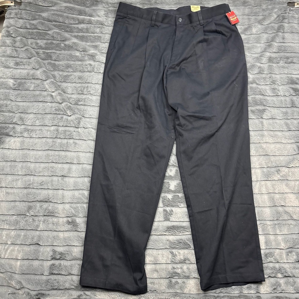 Dockers Mens 38x32 Navy Blue Individual Fit Pleated Classic Fit Khaki Pants NWT